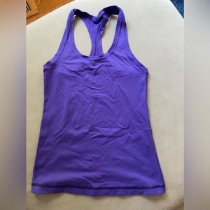 Lululemon fitted tank top like new!